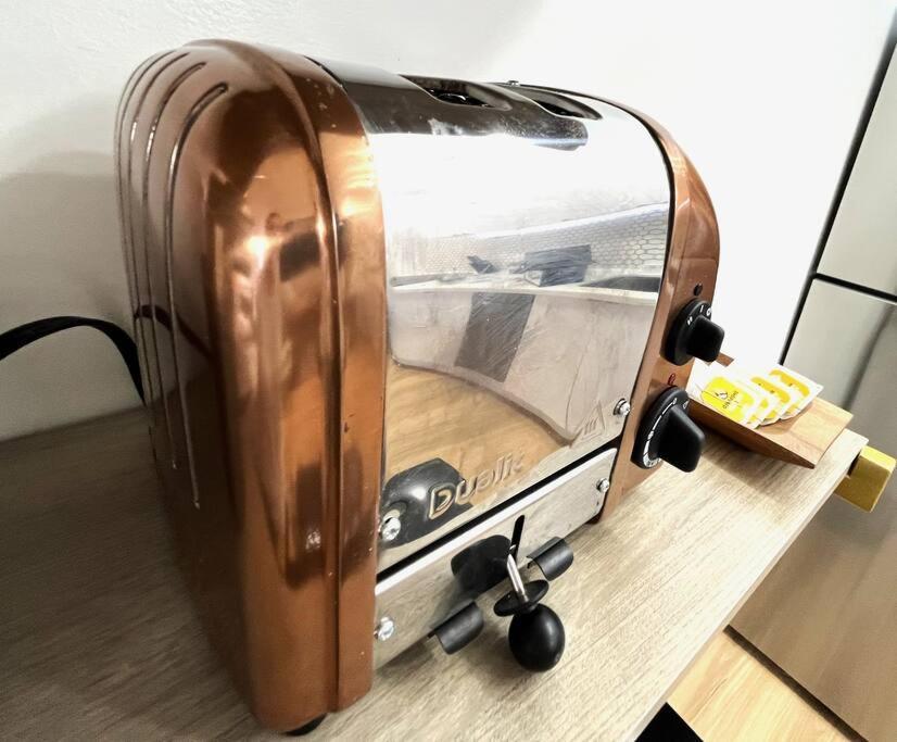 Huge Patio Washerdryer 1 Bedroom Banyan Free Parking 5 Min To Beach Honolulu Eksteriør billede